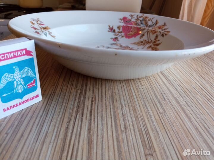 Тарелки суповые (Кузнецовский Фарфор)