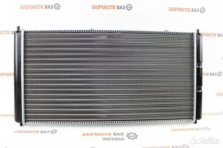 Радиатор охлаждения Нива Шевроле Новый