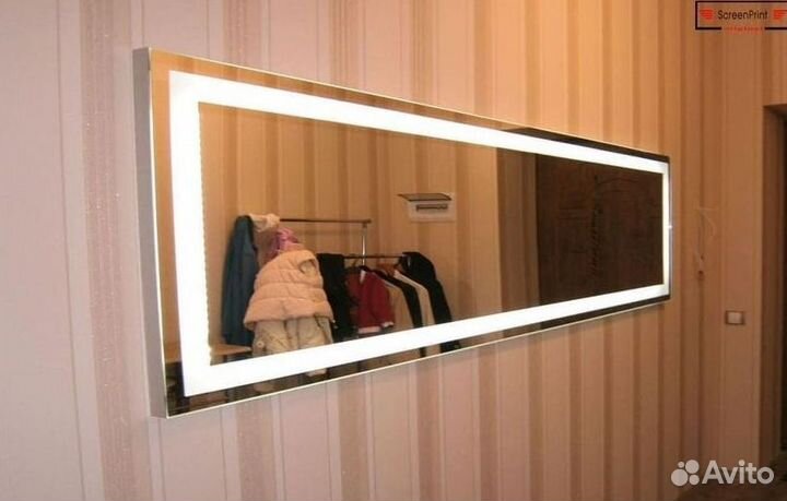 Зеркало с подсветкой в прихожую настенное