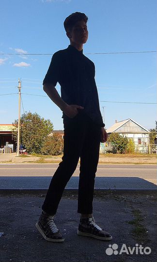 Официант, бариста