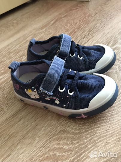 Кеды котофей 24, crocs