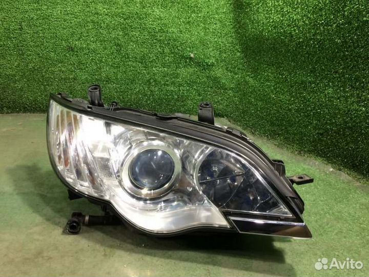 Фара ксеноновая правая Subaru Outback BPE EZ30