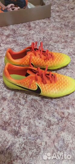 Бутсы Nike magista
