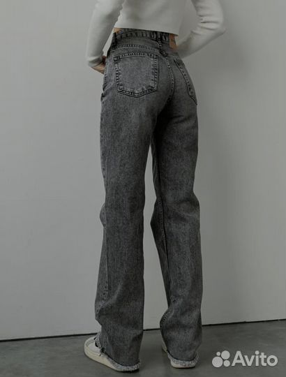 Джинсы серые трубы