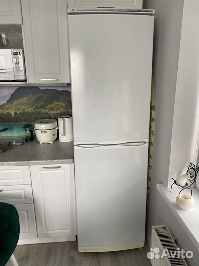 Холодильник Атлант б/у