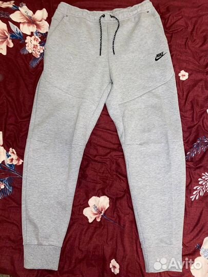 Спортивные штаны nike tech fleece