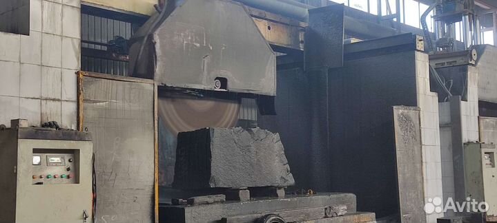 Памятники из гранита оптом и в розницу