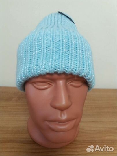 Шапка берюзовая