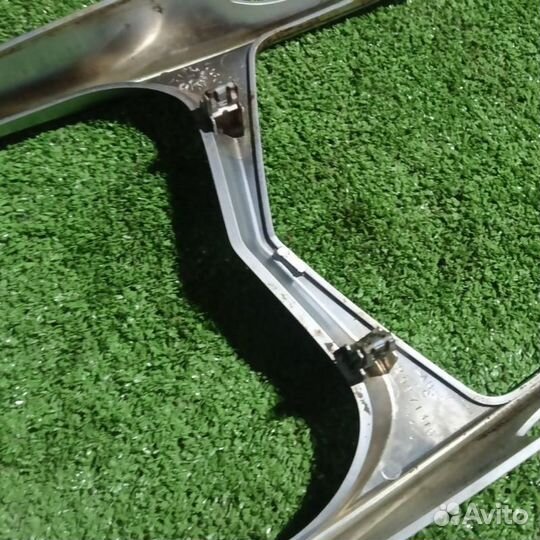 Накладка консоли передней панели Cadillac Srx FFN