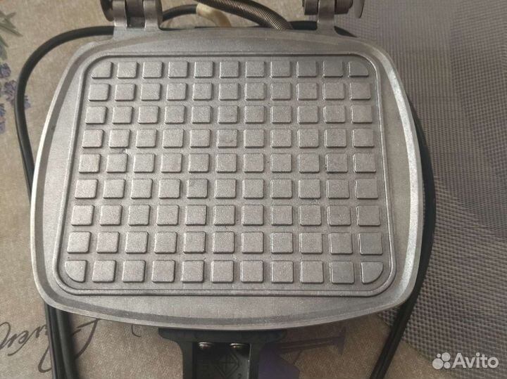 Электровафельница Баярма. СССР