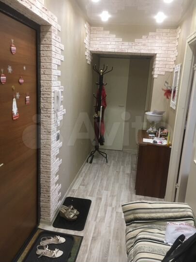 2-к. квартира, 53 м², 1/9 эт.