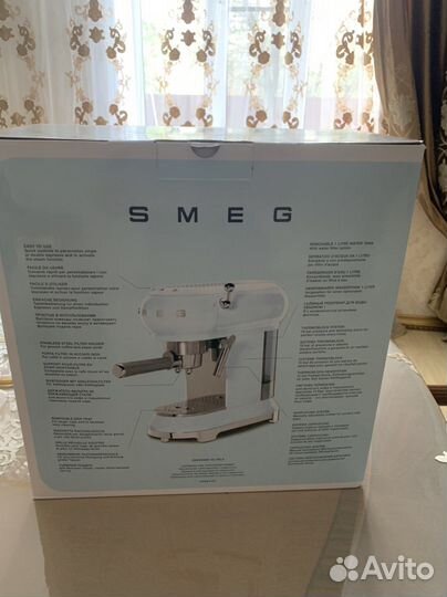 Кофемашина smeg