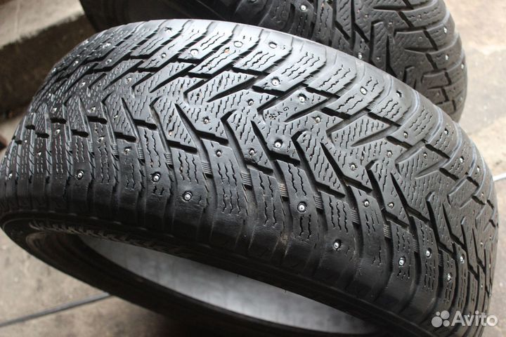 Nokian Tyres Hakkapeliitta 8 SUV 255/50 R19 107T