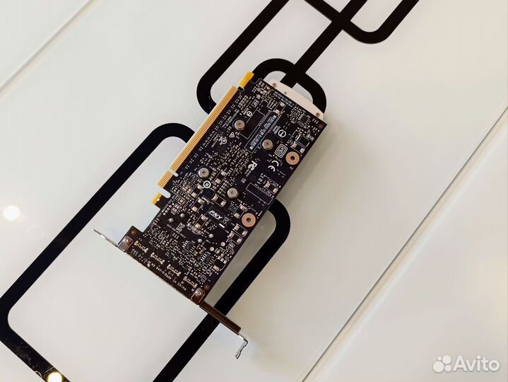 Видеокарта nvidia quadro p400