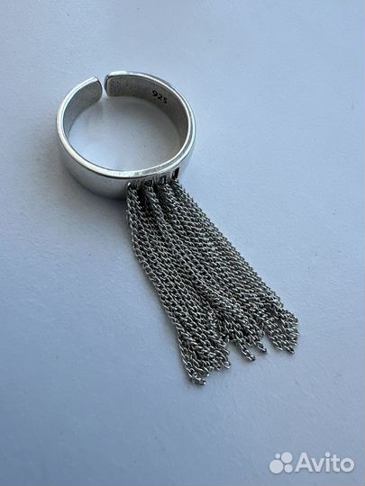 Кольцо серебро с кисточкой