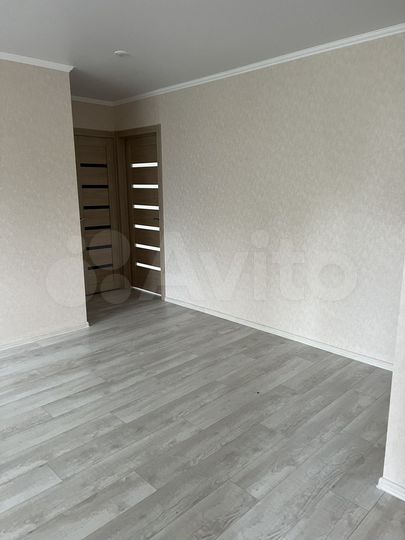 3-к. квартира, 58 м², 5/5 эт.