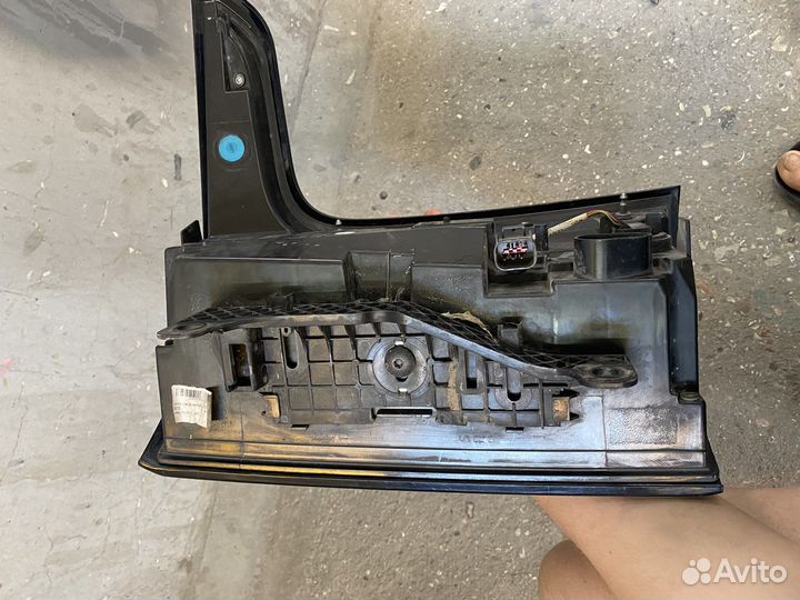 Фонарь Range Rover Vogue 4