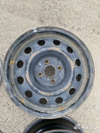 Диски штампы R15 Hyundai Solaris 1,2 Kia Rio 3,4