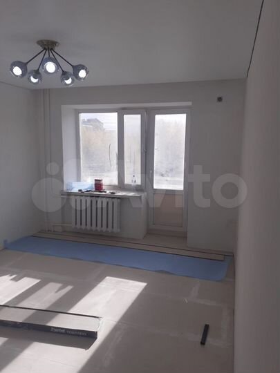 2-к. квартира, 46 м², 4/9 эт.