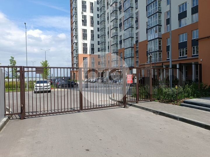 2-к. квартира, 72,8 м², 5/17 эт.