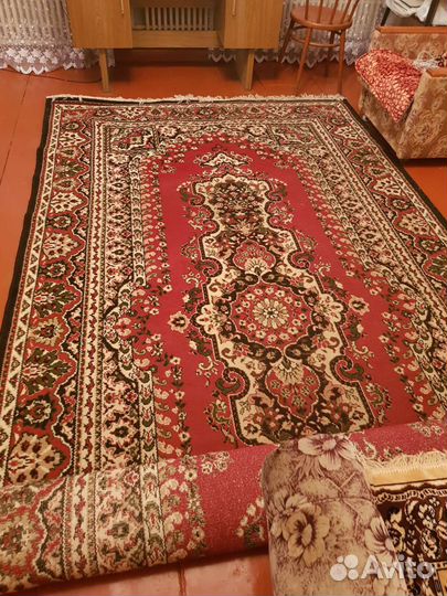 Напольная ковровая дорожка