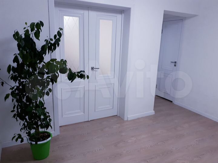 3-к. квартира, 74,5 м², 2/4 эт.