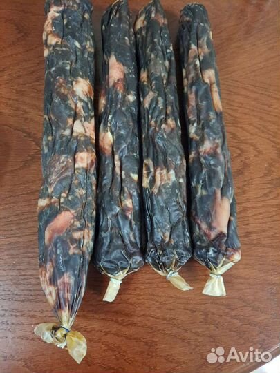 Конская и куринная колбаса