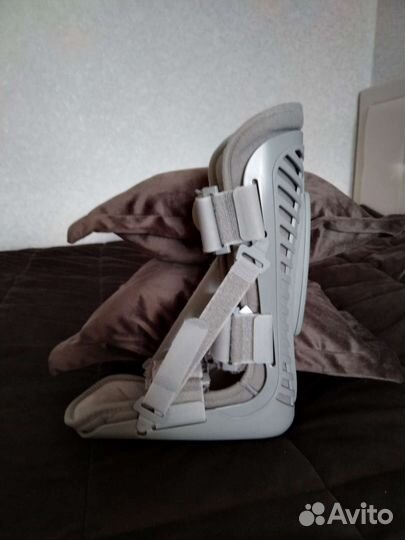 Тутор на стопу s