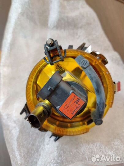 Фара противотуманная Ford S-Max/Galaxy 06, правая