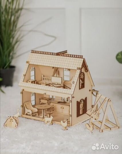 Кукольный домик с мебелью