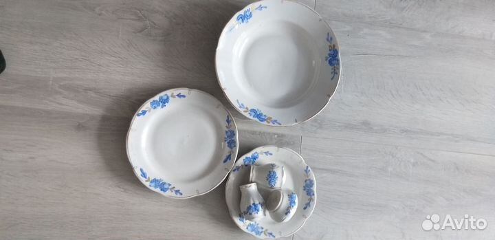 Сервиз столовый