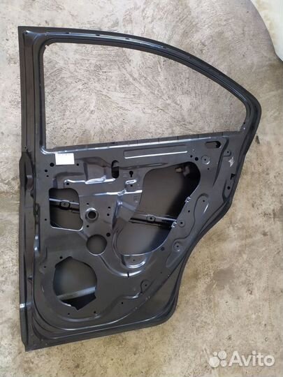 Дверь задняя правая Chevrolet Aveo Т300 13