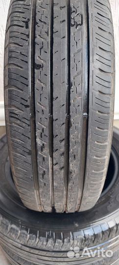 Dunlop Grandtrek ST30 225/65 R17 102H