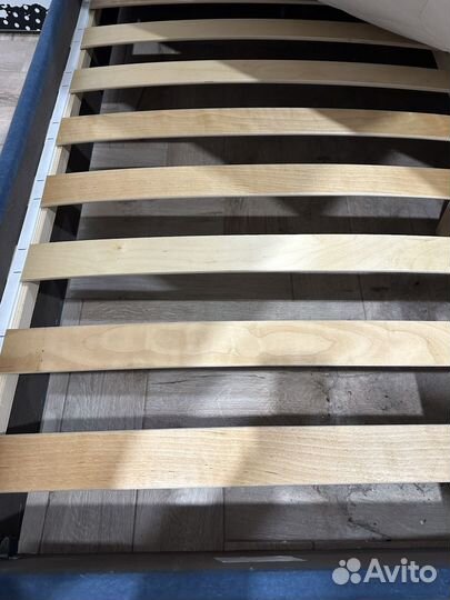 Продам кровать