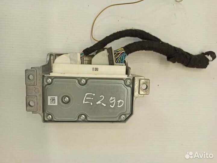 Блок управления SRS Bmw X5 E70