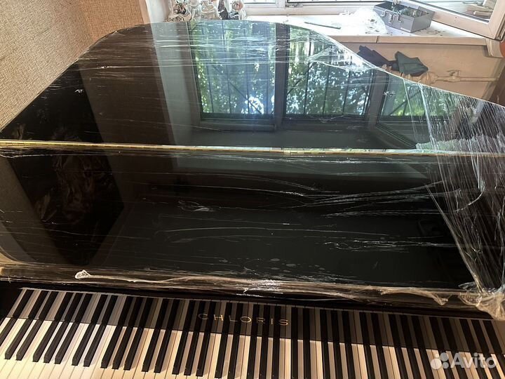 Рояль миньон (новый, в пленке)