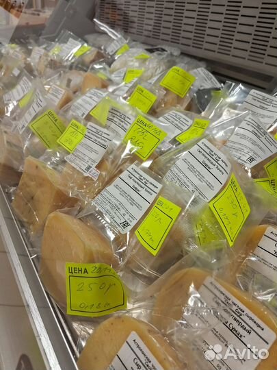 Козье, коровье молоко, сыр, творог, кефир, йогурт