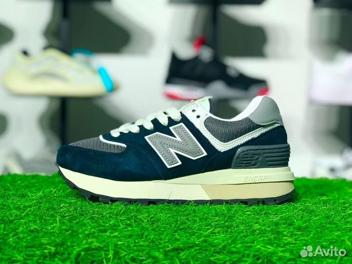 New Balance Кроссовки 574 530 550 2002