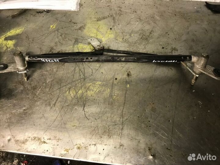 Трапеция стеклоочистителей Hyundai Elantra HD