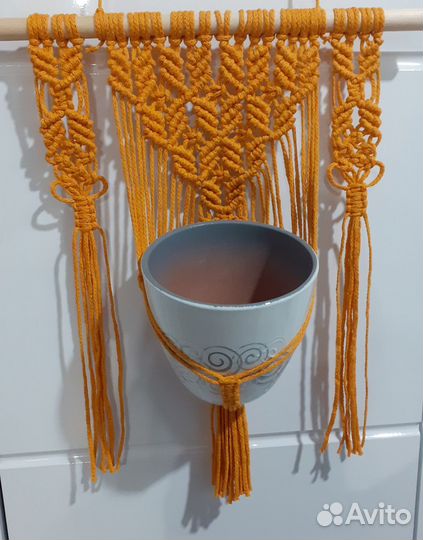 Панно кашпо для цветов из макраме