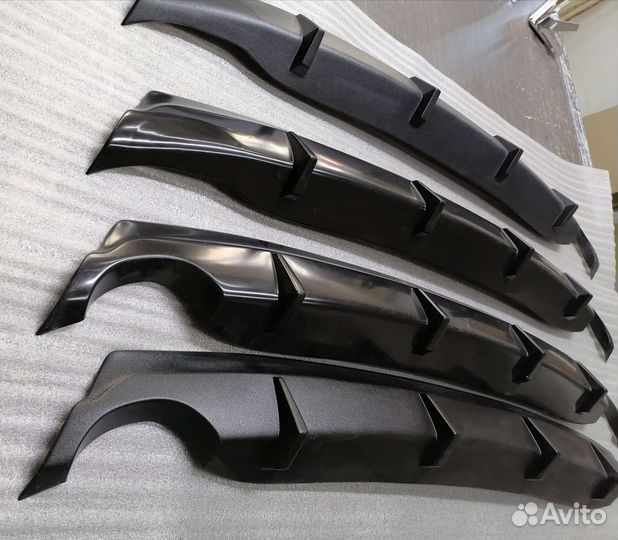 Диффузор заднего бампера Camry 55