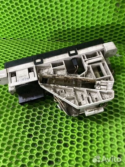 Блок управления отопителем Nissan Pulsar