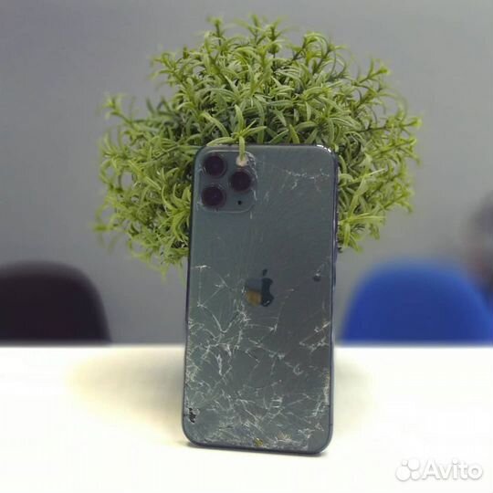 3aмeнa заднего стекла iPhone лазером