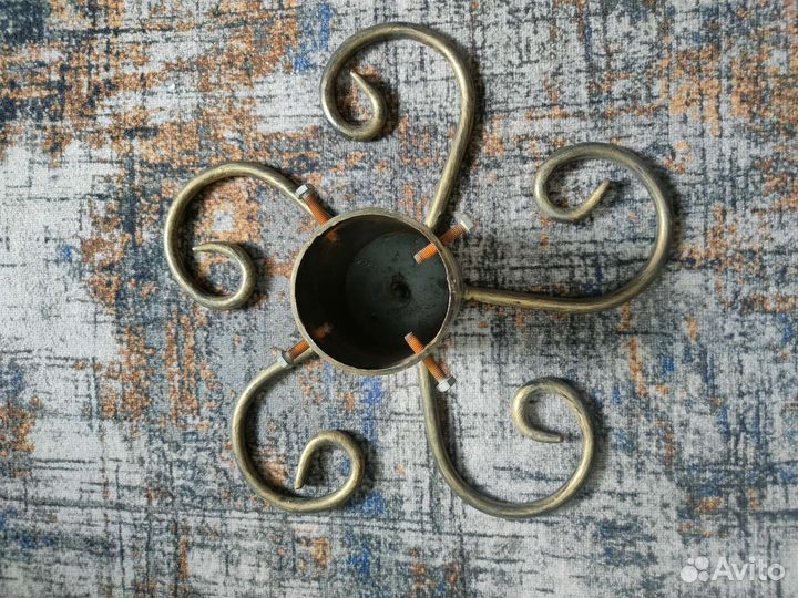 Подставка под ёлку