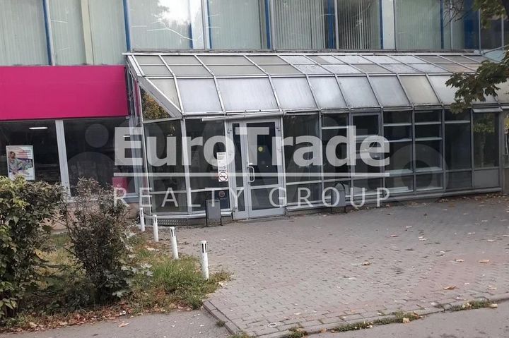 Сдам торговое помещение, 130 м²