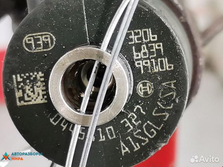 Форсунка Opel Insignia (A) 2009 55566050