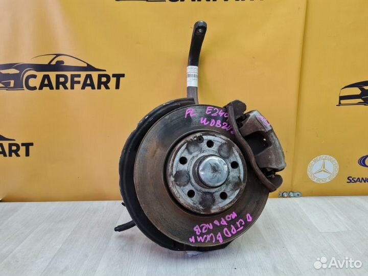 Кулак передний левый Mercedes-Benz E W211