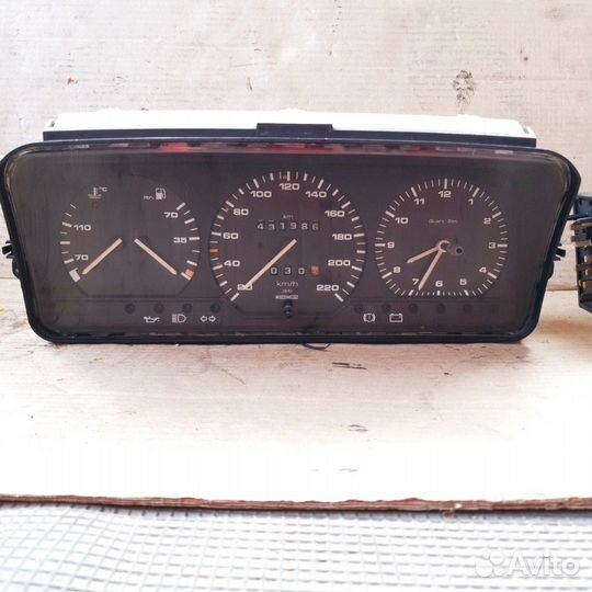 Панель приборов Volkswagen Passat B3