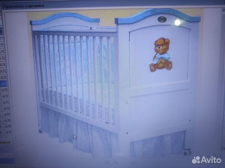 Детская кроватка