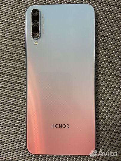 Телефон honor 30 i